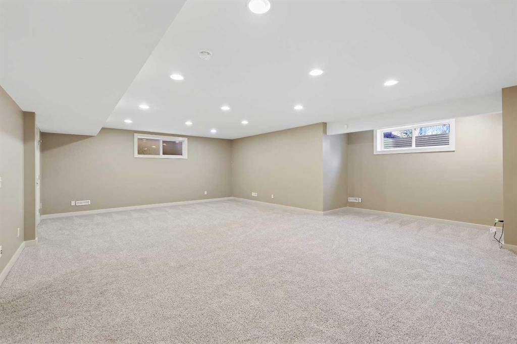 Picture for 7936 Springbank Boulevard SW https://www.cirrealty.ca/reb/creb/03/A2265903_36.jpg