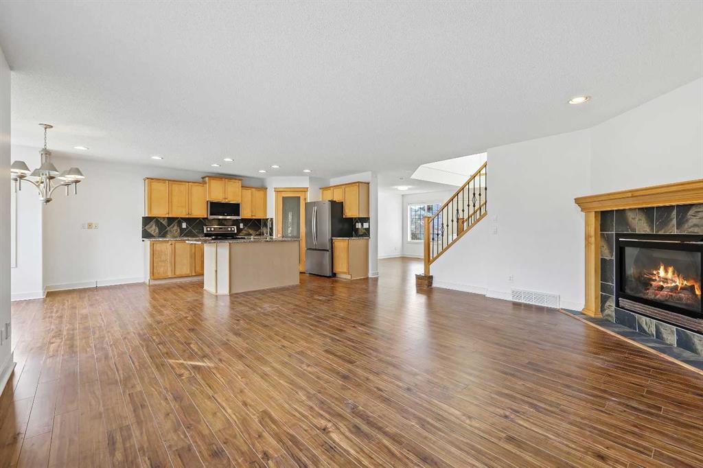 Picture for 7936 Springbank Boulevard SW https://www.cirrealty.ca/reb/creb/03/A2265903_9.jpg