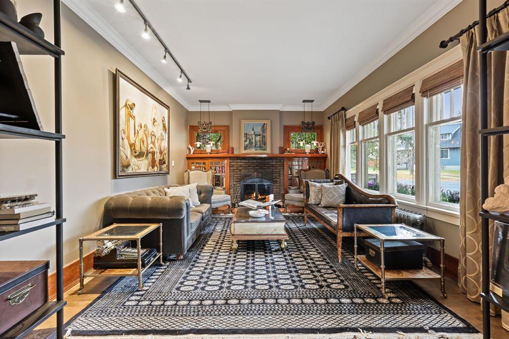 Picture for 1314 Shelbourne Street SW