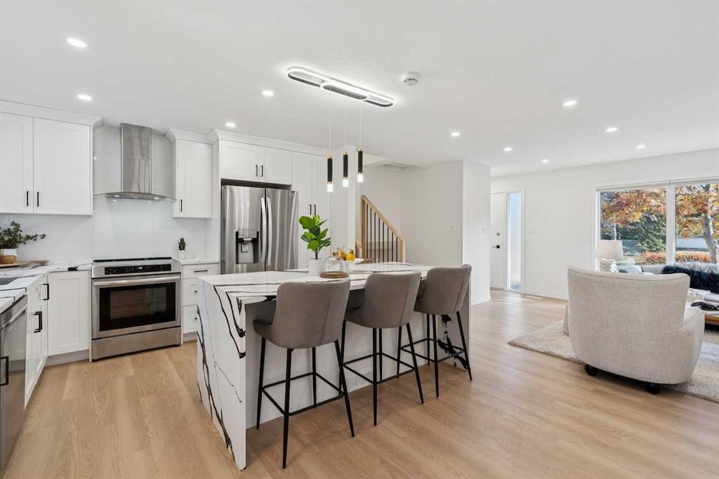 Picture for 9607 Oakhill Drive SW https://www.cirrealty.ca/reb/creb/03/A2266403_12.jpg