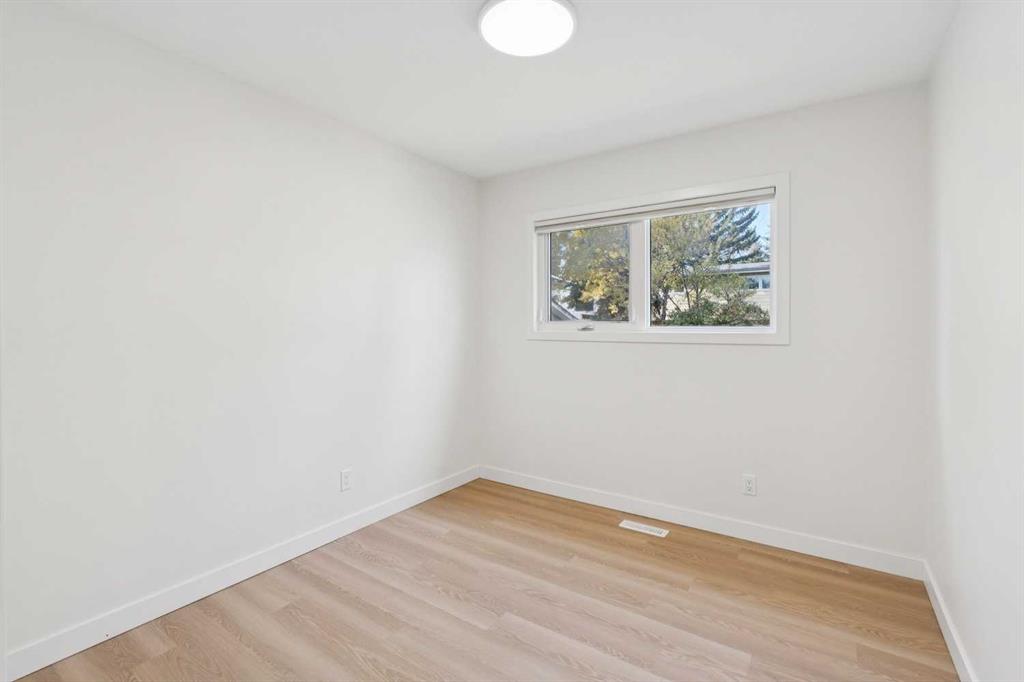 Picture for 9607 Oakhill Drive SW https://www.cirrealty.ca/reb/creb/03/A2266403_19.jpg