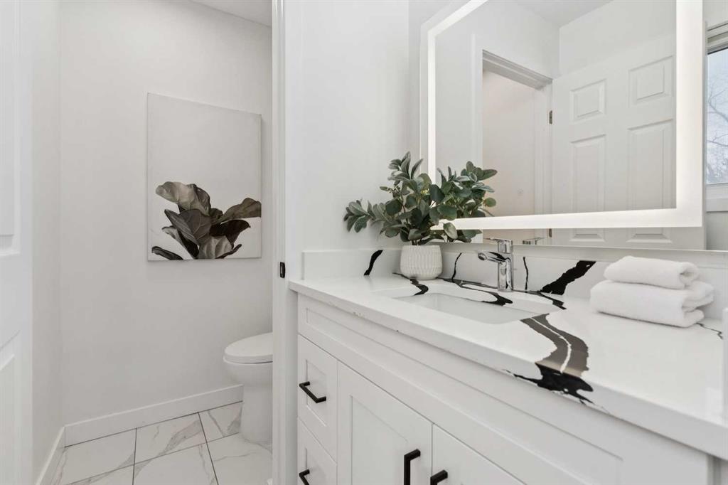 Picture for 9607 Oakhill Drive SW https://www.cirrealty.ca/reb/creb/03/A2266403_21.jpg