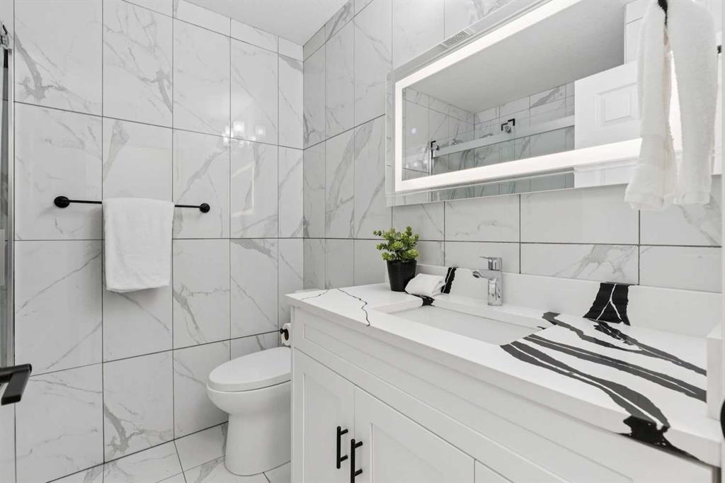 Picture for 9607 Oakhill Drive SW https://www.cirrealty.ca/reb/creb/03/A2266403_22.jpg