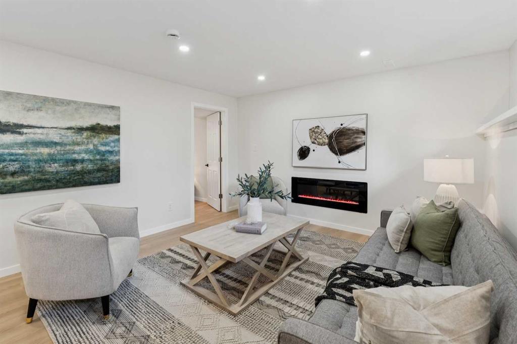 Picture for 9607 Oakhill Drive SW https://www.cirrealty.ca/reb/creb/03/A2266403_25.jpg