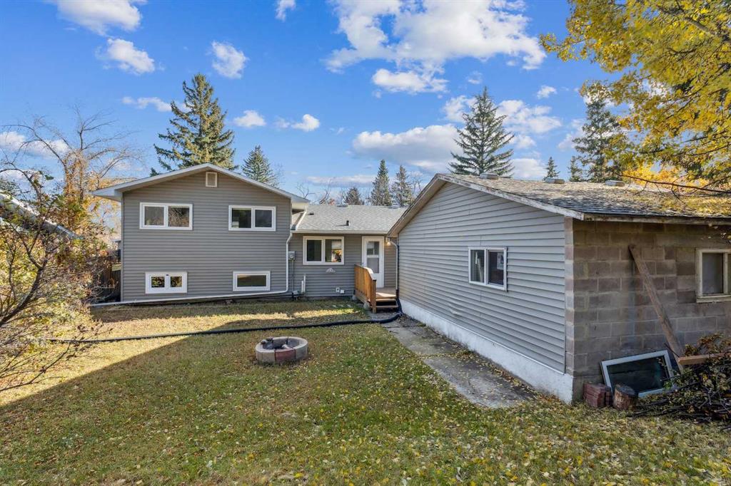 Picture for 9607 Oakhill Drive SW https://www.cirrealty.ca/reb/creb/03/A2266403_34.jpg