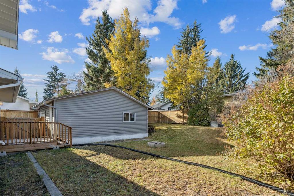 Picture for 9607 Oakhill Drive SW https://www.cirrealty.ca/reb/creb/03/A2266403_36.jpg