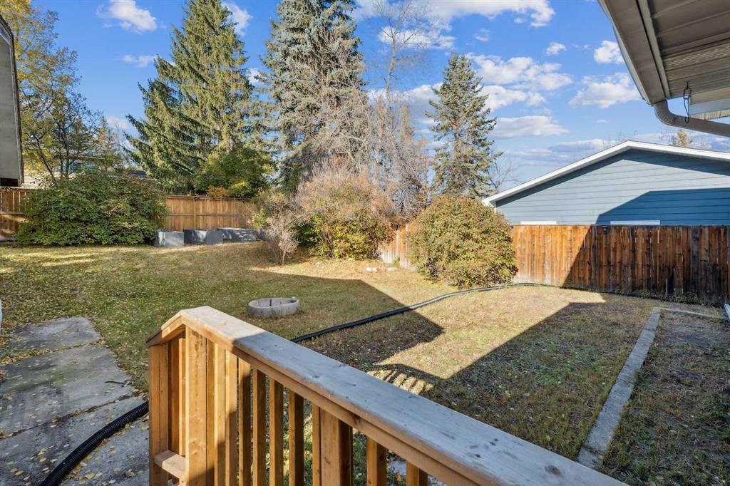 Picture for 9607 Oakhill Drive SW https://www.cirrealty.ca/reb/creb/03/A2266403_37.jpg