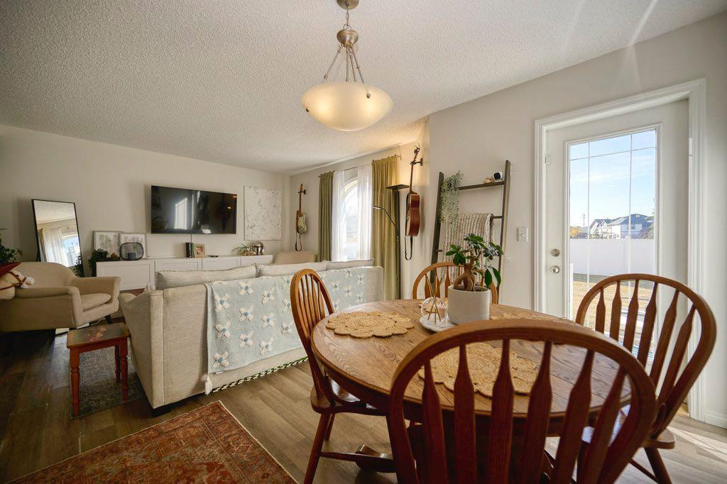 Picture for 165 Bayside Point SW https://www.cirrealty.ca/reb/creb/03/A2266703_7.jpg