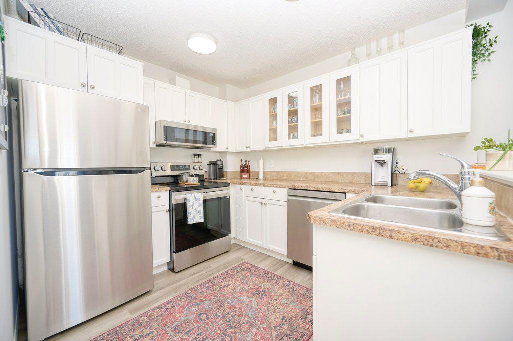 Picture for 165 Bayside Point SW https://www.cirrealty.ca/reb/creb/03/A2266703_9.jpg