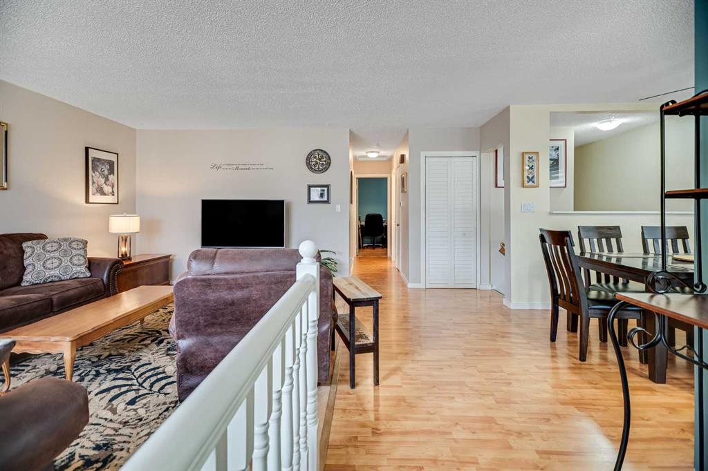 Picture for 624 Mcculloch Crescent 