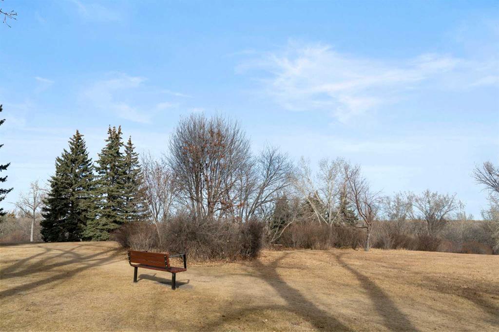 Picture for 2827 Canmore Road NW