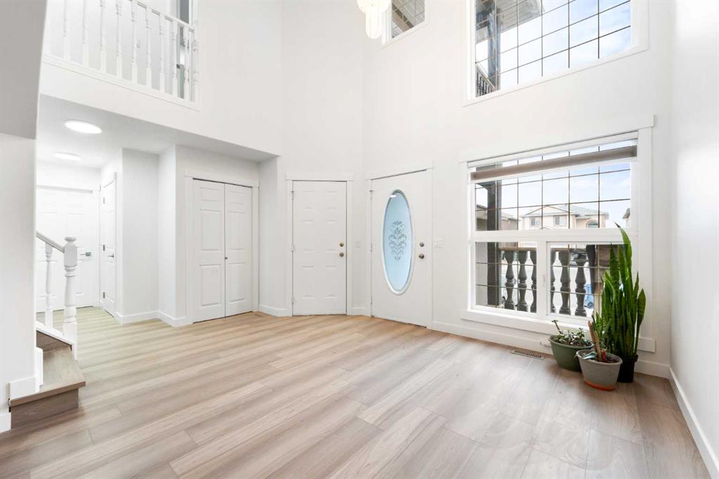 Picture for 115 Taracove Landing NE