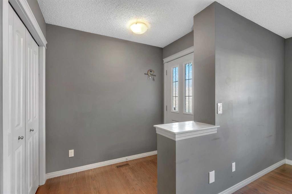 Picture for 41 Skyview Point Green NE