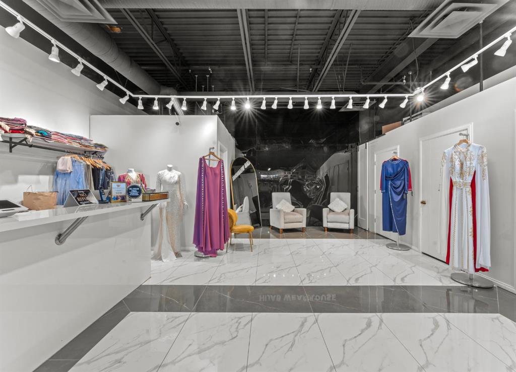 Picture for 3131 27 Street 