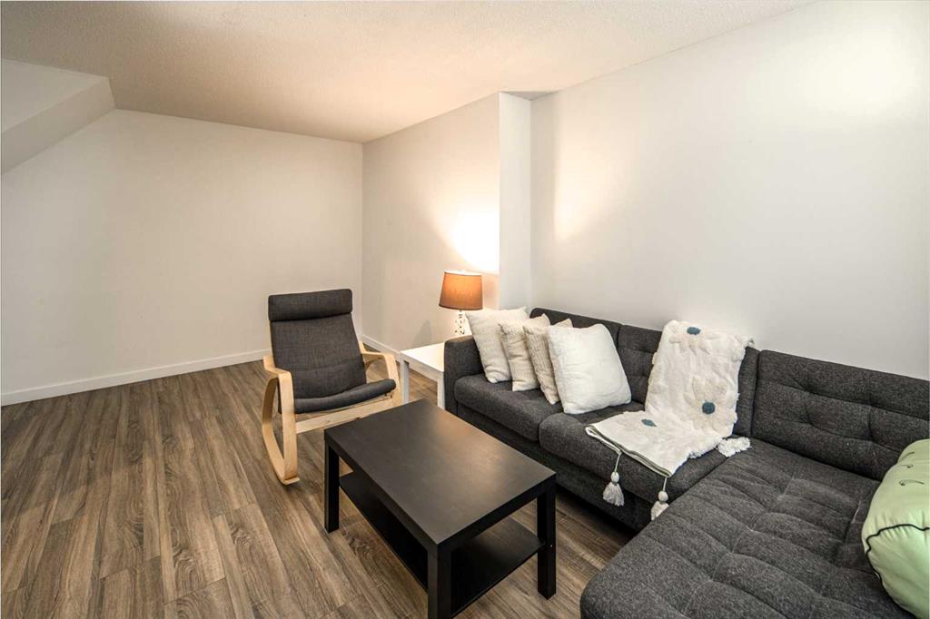 Picture for 33, 4936 Dalton Drive NW