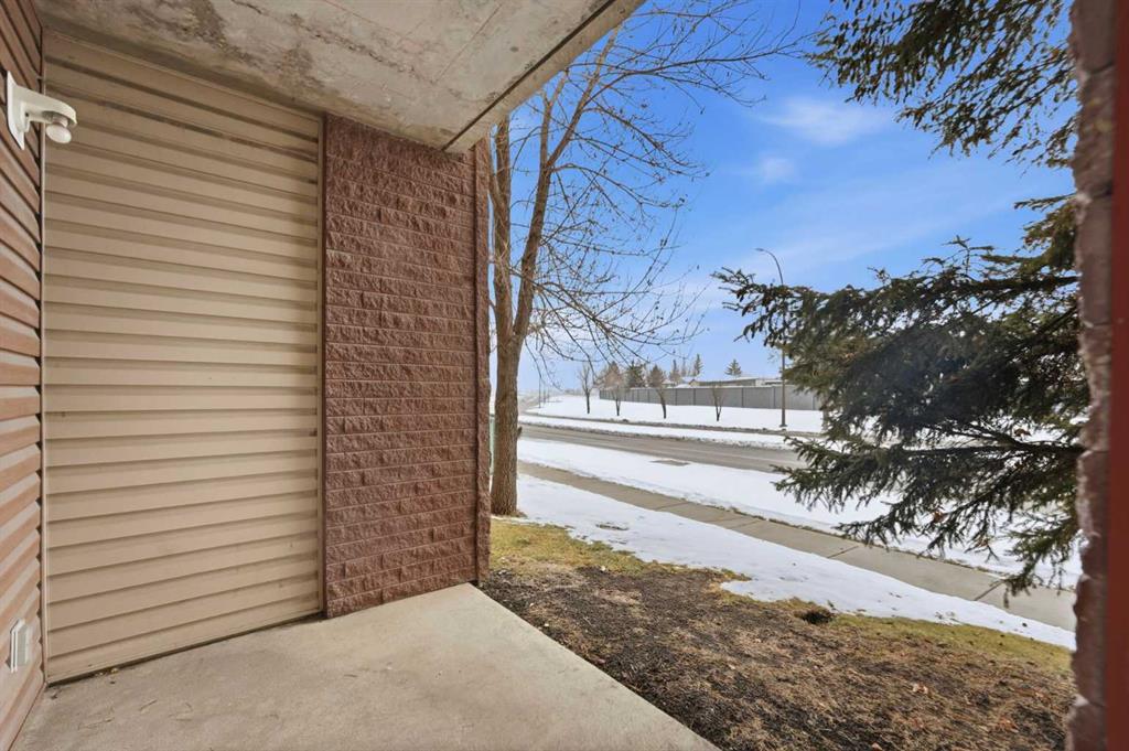 Picture for 1303, 73 Erin Woods Court SE