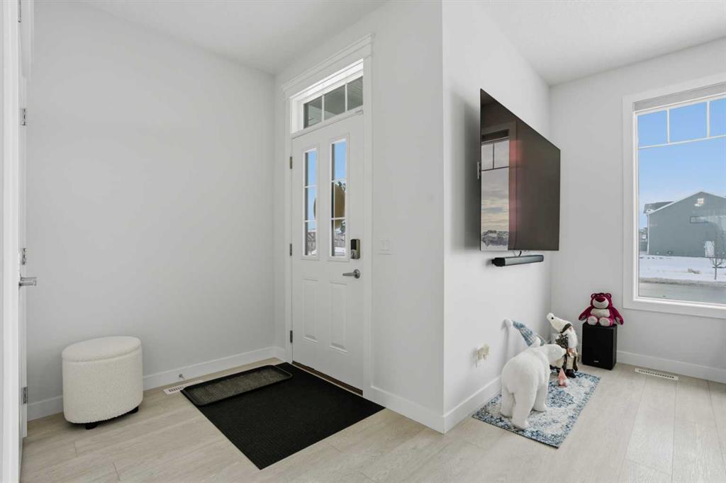 Picture for 496 Reynolds Avenue SW