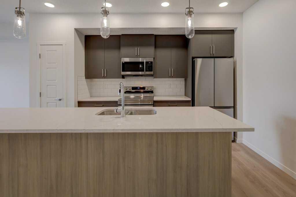 Picture for 219, 245 Edith Place NW