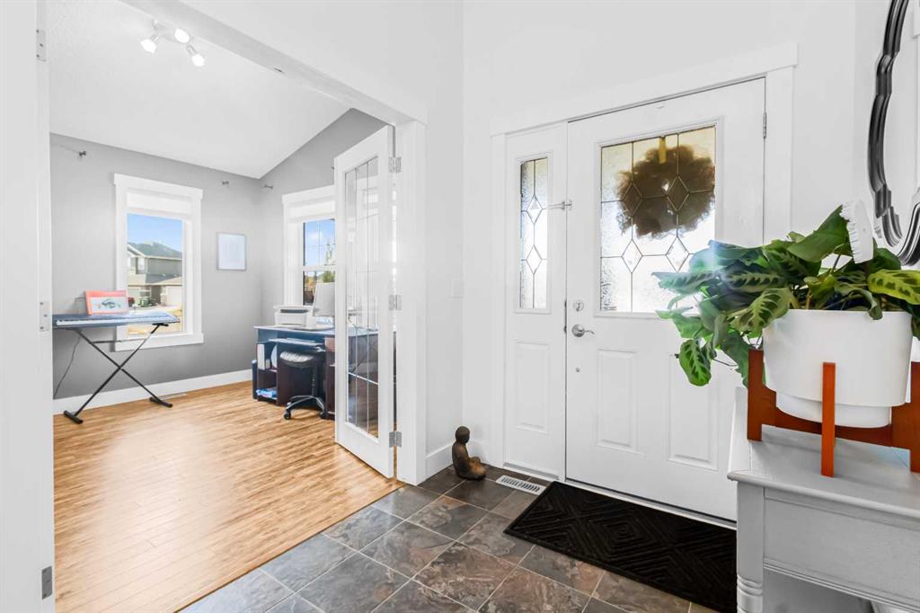 Picture for 811 Boulder Creek Drive SE