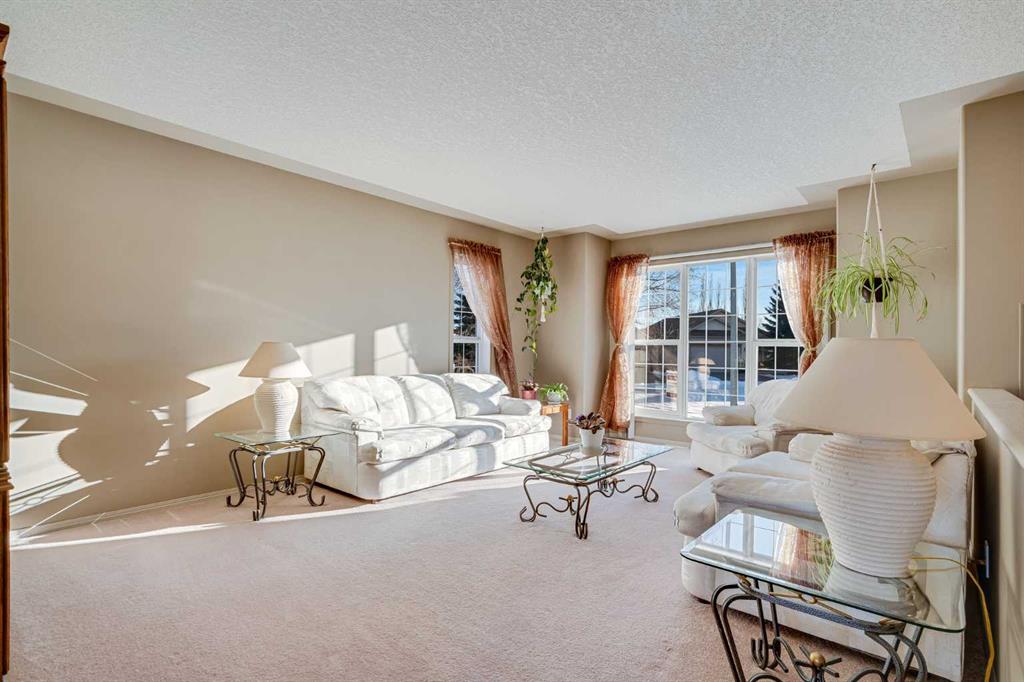 Picture for 308 Highwood Village Place NW