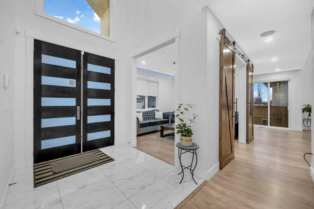 Picture for 95 Saddlepeace Way NE