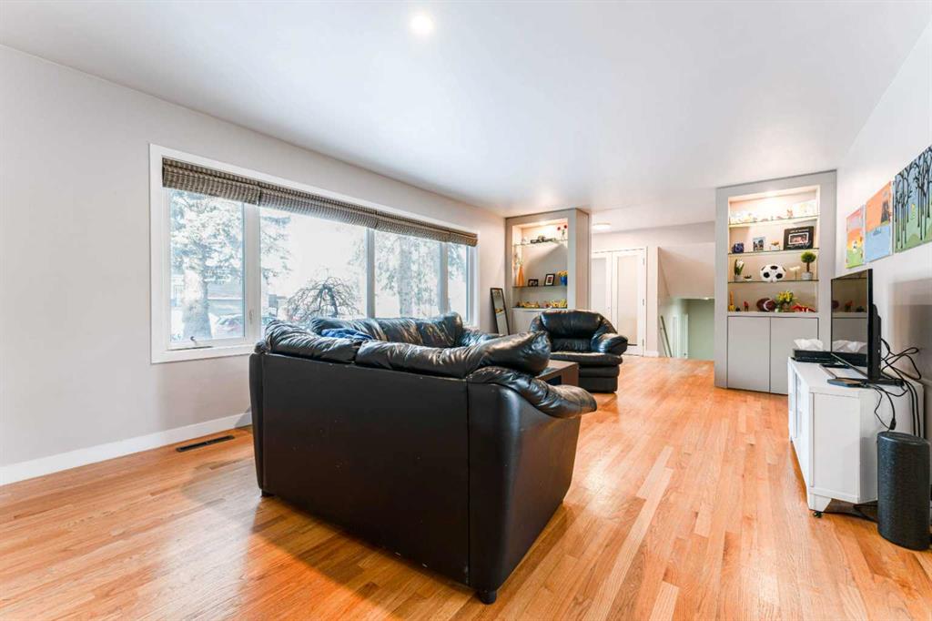 Picture for 2432 Ulrich Road NW