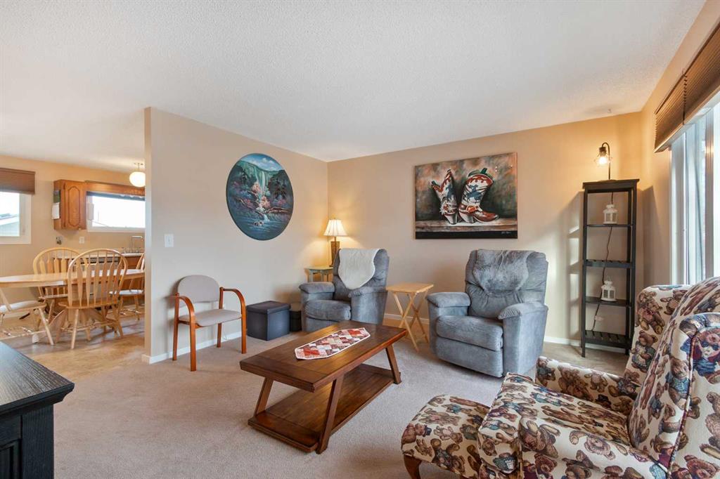 Picture for 127 Edey Close 