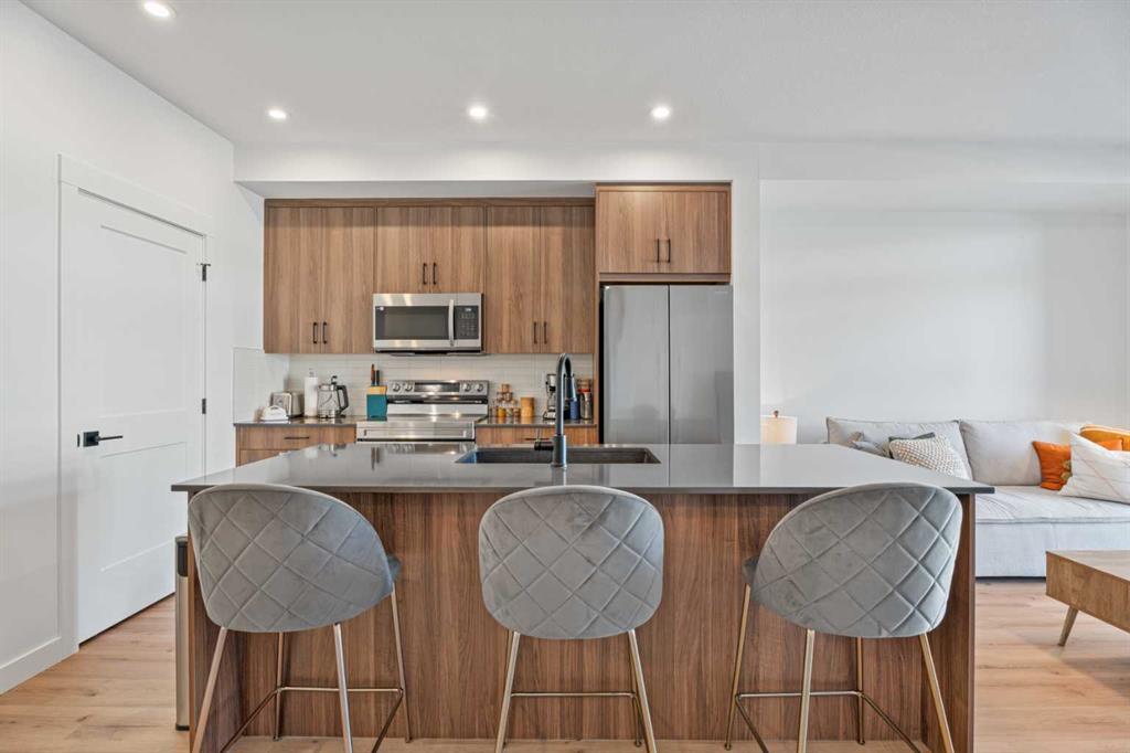 Picture for 215, 70 Sage Hill Walk NW