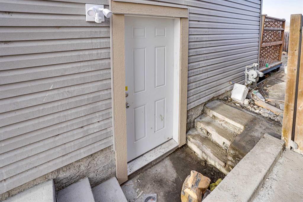 Picture for 94 Martindale Boulevard NE