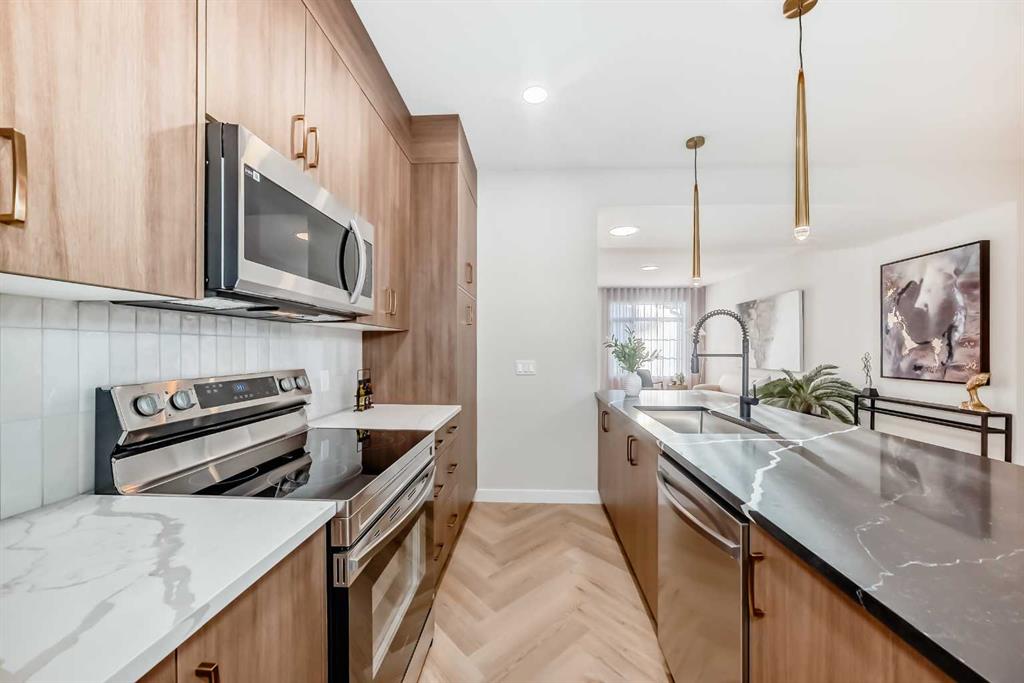 Picture for 405 Clydesdale Avenue 