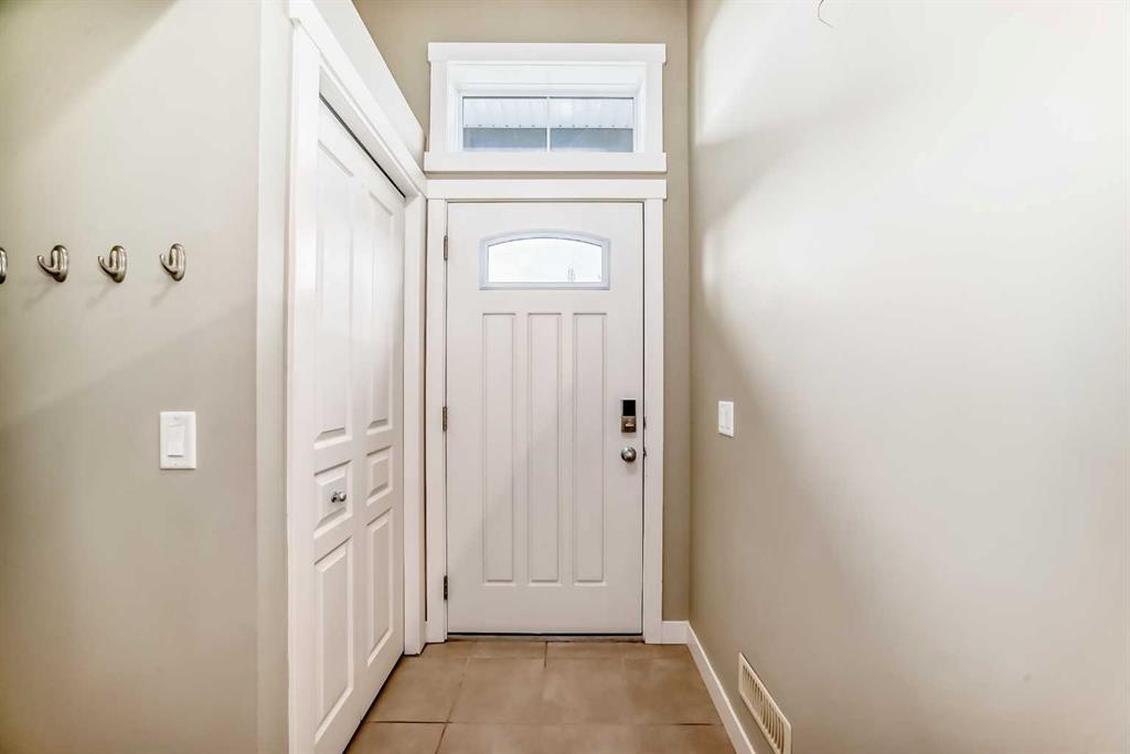 Picture for 576 Mckenzie Towne Drive SE