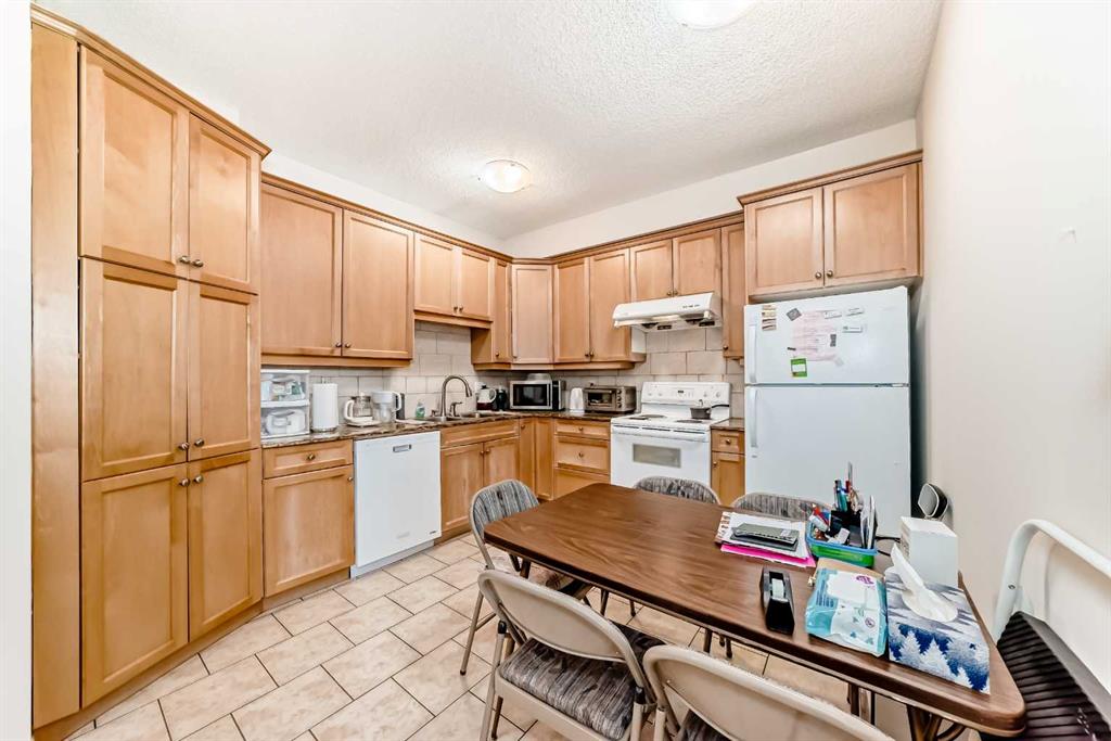 Picture for 307, 1507 Centre A Street NE