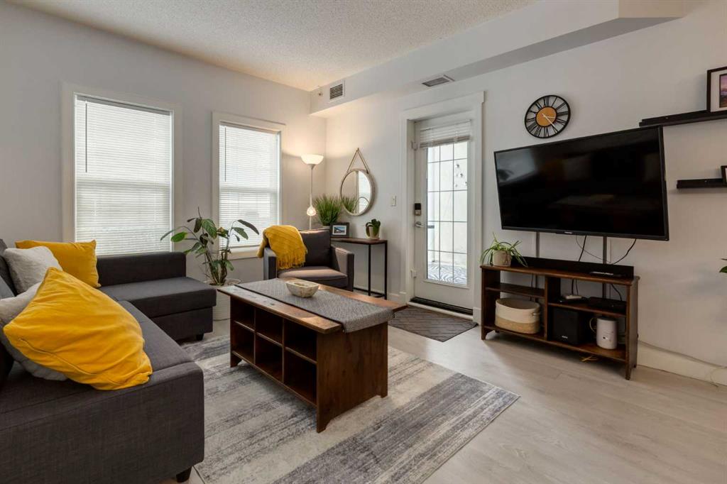 Picture for 1406, 11811 Lake Fraser Drive SE