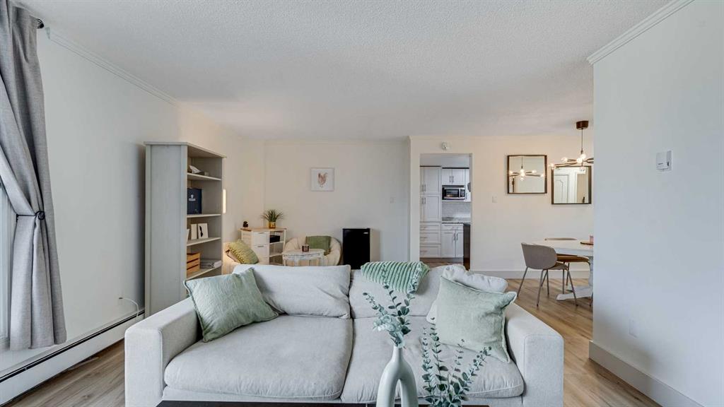 Picture for 201, 2512 1 Avenue NW