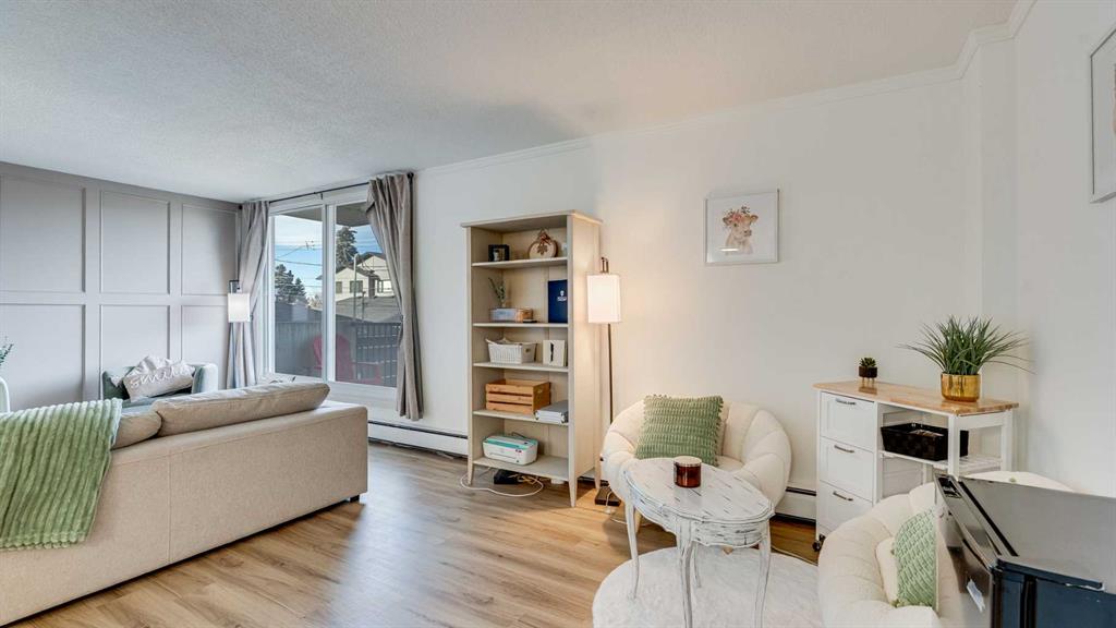 Picture for 201, 2512 1 Avenue NW