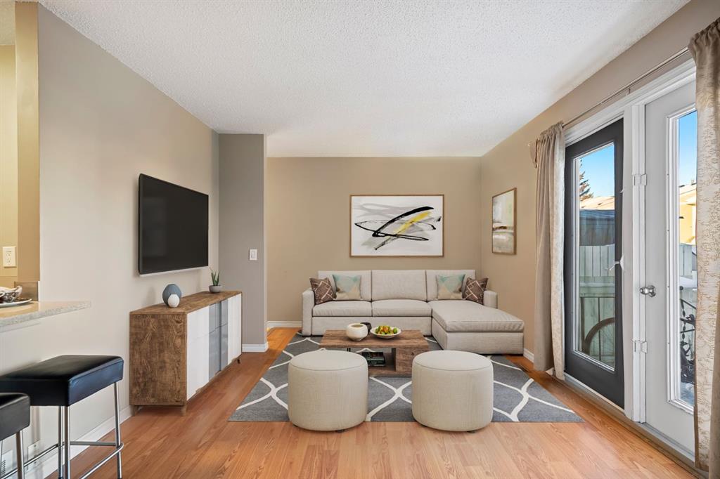 Picture for 338 Georgian Villas NE