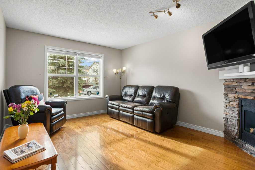 Picture for 163 Eversyde Circle SW