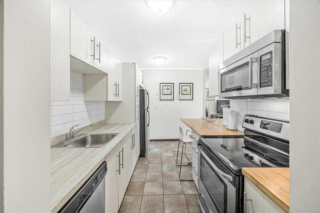 Picture for 311, 339 13 Avenue SW