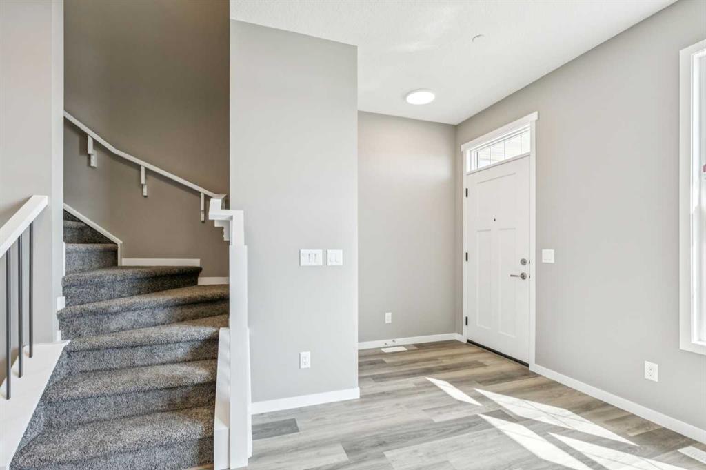 Picture for 205 Hotchkiss Road SE