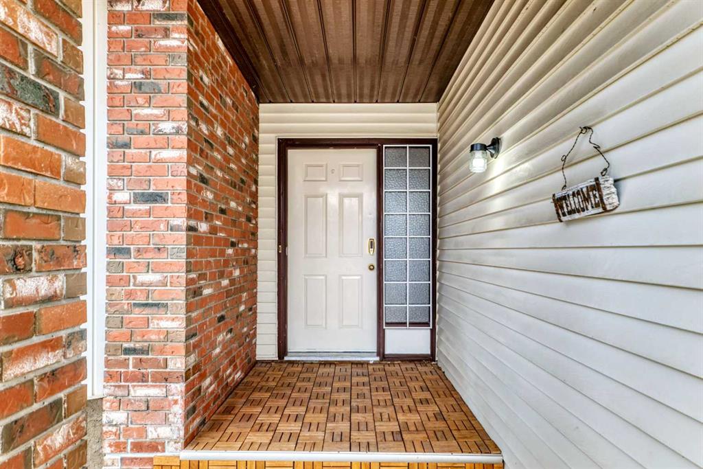 Picture for 48 Parkwood Crescent 