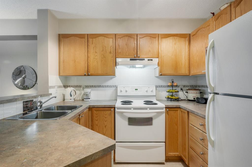 Picture for 2218, 950 Arbour Lake Road NW