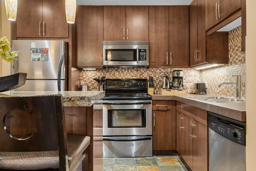 Picture for 222Rot.A, 1818 Mountain Avenue 