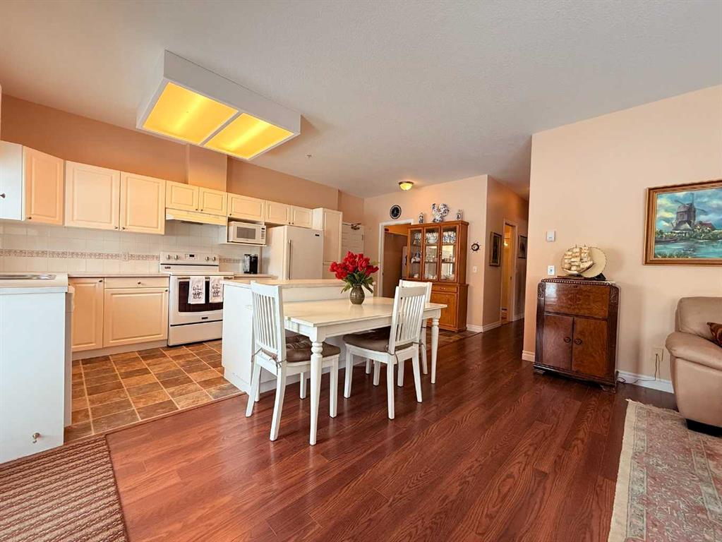 Picture for 109, 2850 51 Street SW