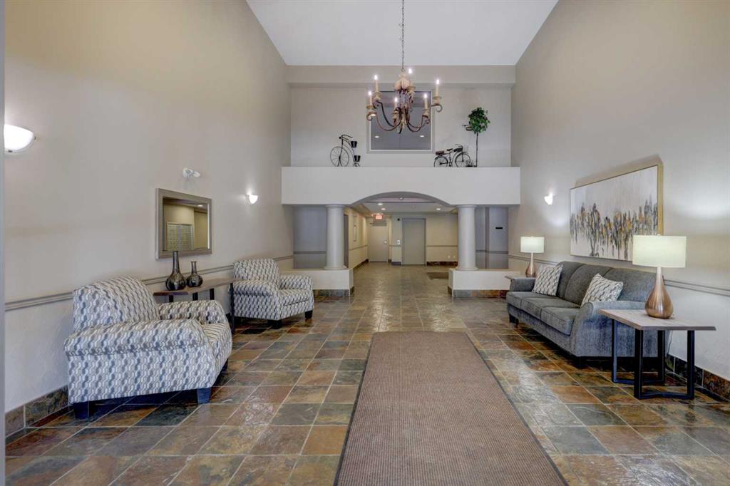 Picture for 2116, 303 Arbour Crest Drive NW