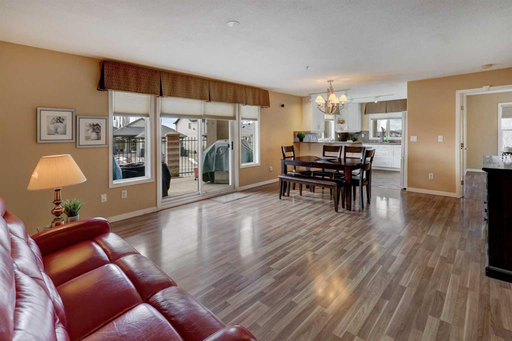 Picture for 2116, 303 Arbour Crest Drive NW