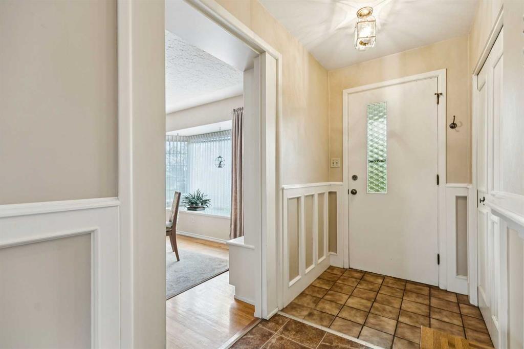 Picture for 24 Westwood Crescent SW