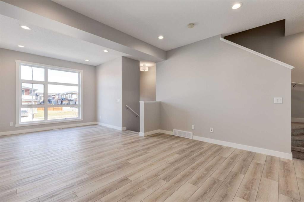 Picture for 156 Walden Lane SE