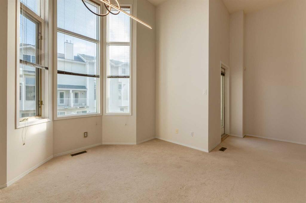 Picture for 318 Hawkstone Manor NW