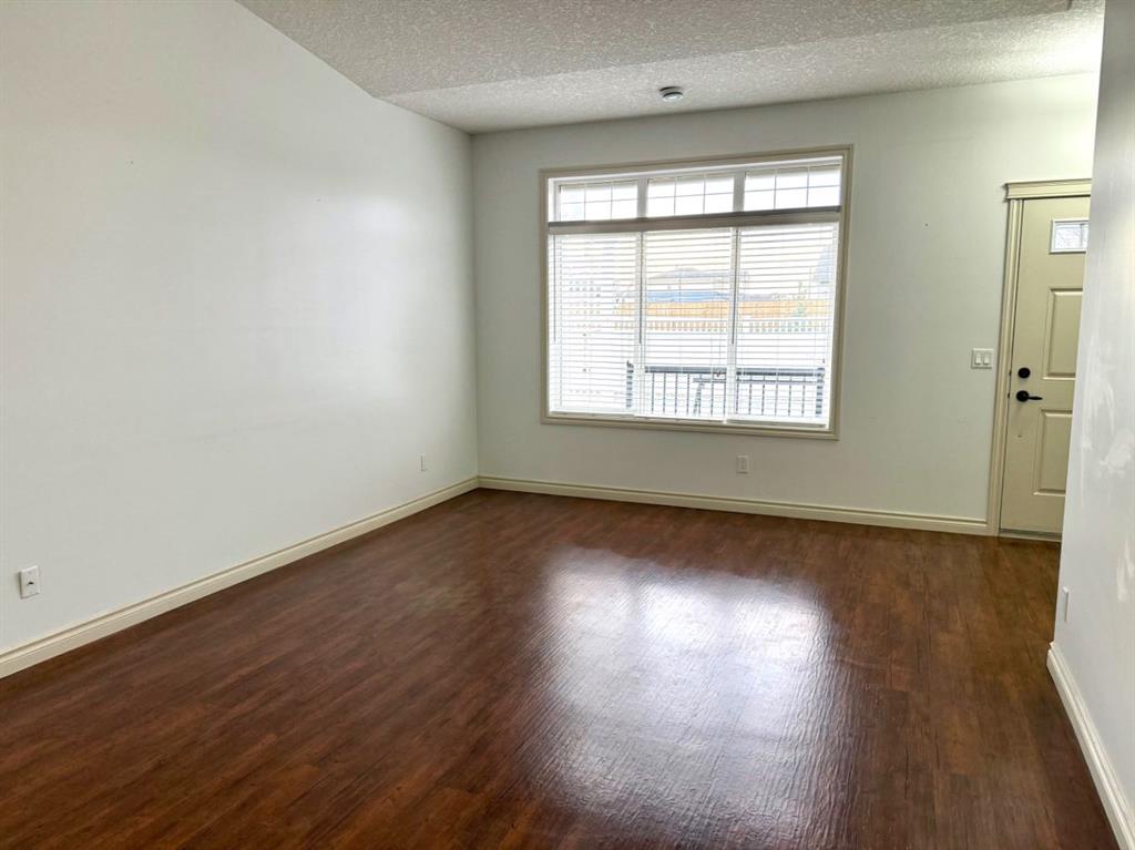 Picture for 501 Sunvale Crescent NE