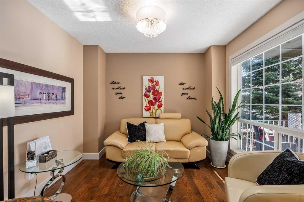Picture for 15 Valley Brook Circle NW